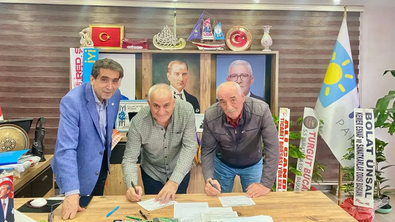 İyi Parti Antalya İl Başkanlığı'na Ahıska Türkleri Üye Oldu İyi Parti Antalya İl Başkanlığı'na Ahıska Türkleri Üye Oldu