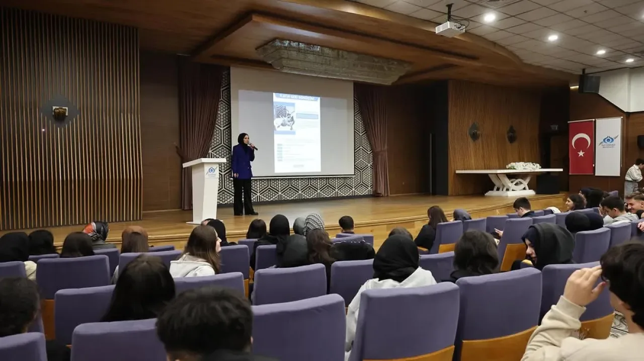 Sultangazi Belediyesi Personeline Çevre Bilinci ve Sürdürülebilirlik Eğitimi Sultangazi Belediyesi Personeline Çevre Bilinci ve Sürdürülebilirlik Eğitimi