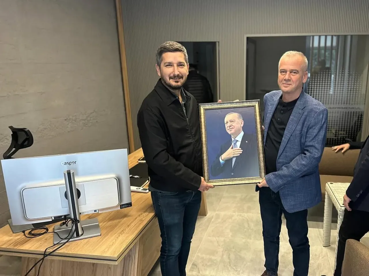 AK Parti Silivri İlçe Başkanı, Kaya Yapı İşletmesinin Açılışını Ziyaret Etti AK Parti Silivri İlçe Başkanı, Kaya Yapı İşletmesinin Açılışını Ziyaret Etti