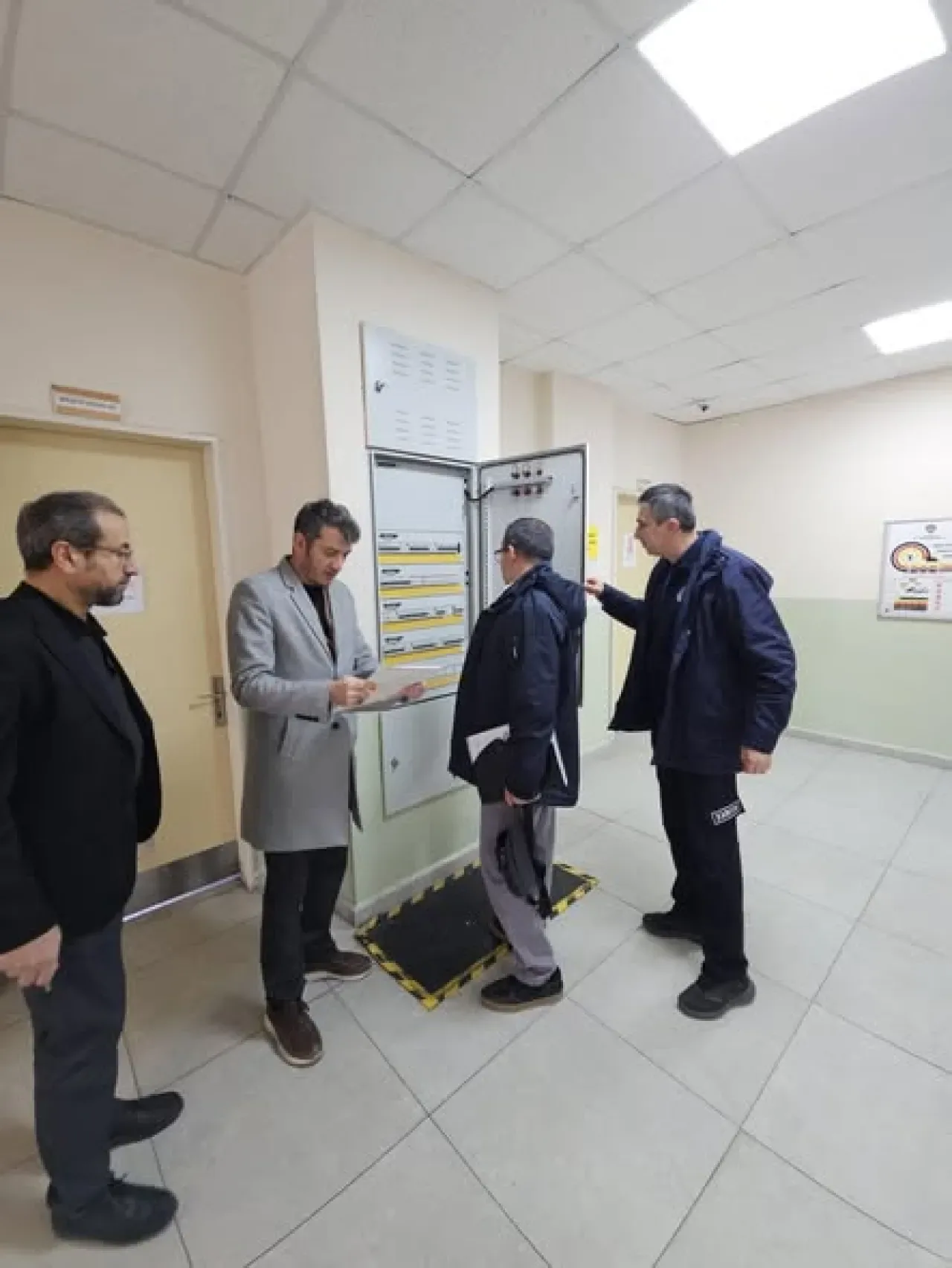 Başakşehir'deki 249 Eğitim Kurumunda Yangın Güvenliği Denetimi Başakşehir'deki 249 Eğitim Kurumunda Yangın Güvenliği Denetimi