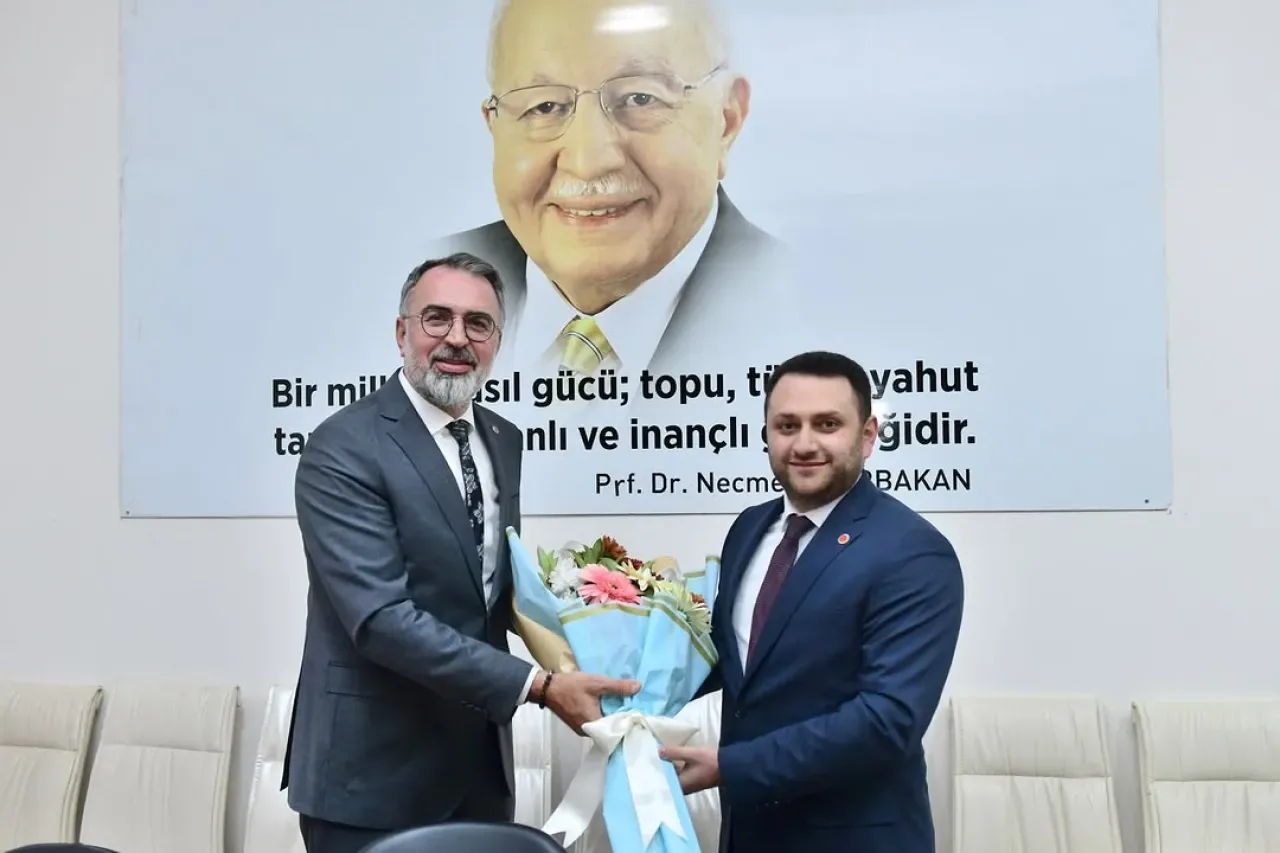 Kestel Belediye Başkanı Ferhat Erol, Saadet Partisi İlçe Başkanlığı'nı Ziyaret Etti Kestel Belediye Başkanı Ferhat Erol, Saadet Partisi İlçe Başkanlığı'nı Ziyaret Etti