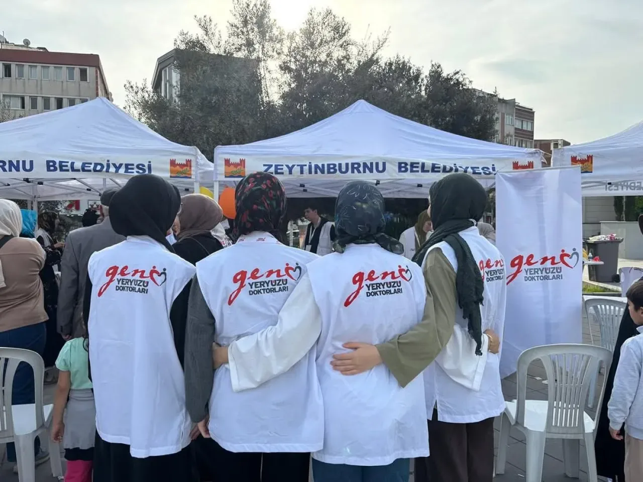 İstanbul Medeniyet Üniversitesi'nde Sağlık Sokağı Etkinliği Düzenlendi İstanbul Medeniyet Üniversitesi'nde Sağlık Sokağı Etkinliği Düzenlendi