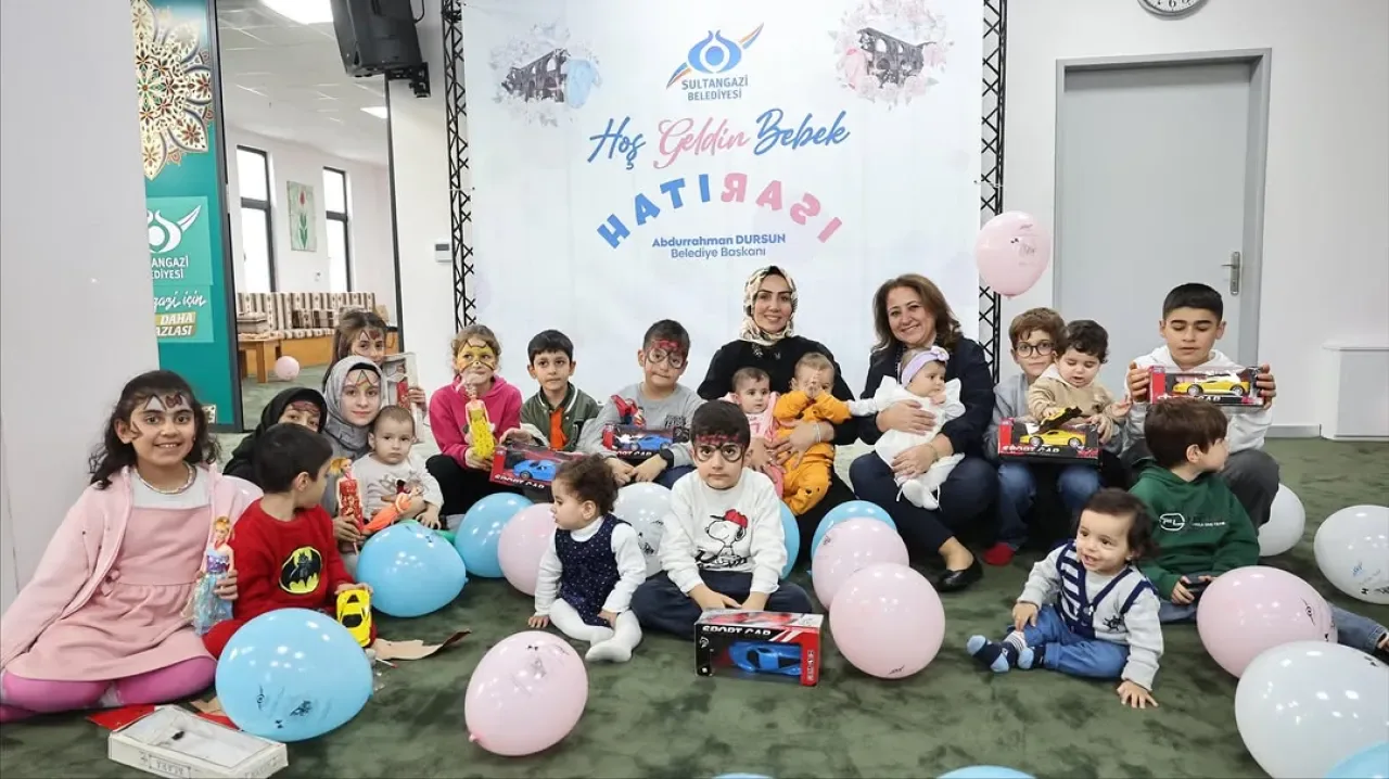 Sultangazi'de Hoş Geldin Bebek Etkinliği ile Ailelerin Mutluluğu Paylaşıldı Sultangazi'de Hoş Geldin Bebek Etkinliği ile Ailelerin Mutluluğu Paylaşıldı