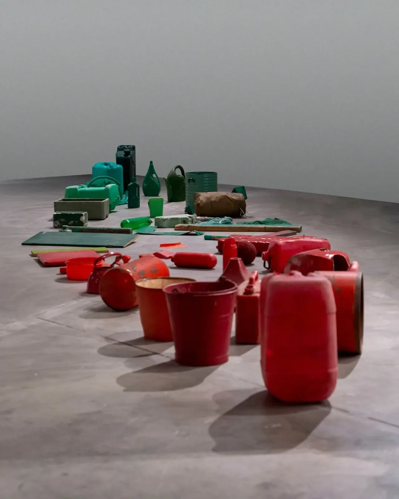 Tony Cragg'in "Kano" Eseri Pera Müzesi'nde Tony Cragg'in "Kano" Eseri Pera Müzesi'nde