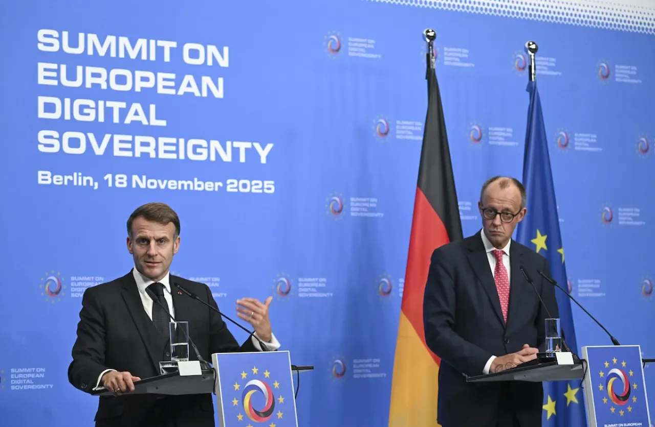 AB'nin 234 Milyar Euroluk Sanayi Fonu İçin Yoksul Ülkeler Paris ve Berlin'e Başvuruyor AB'nin 234 Milyar Euroluk Sanayi Fonu İçin Yoksul Ülkeler Paris ve Berlin'e Başvuruyor