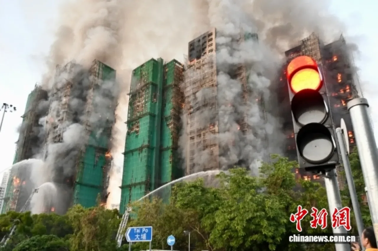 Çin Lideri Şi Cinping, Hong Kong'taki Yangında Hayatını Kaybedenler İçin Taziyelerini İletti Çin Lideri Şi Cinping, Hong Kong'taki Yangında Hayatını Kaybedenler İçin Taziyelerini İletti