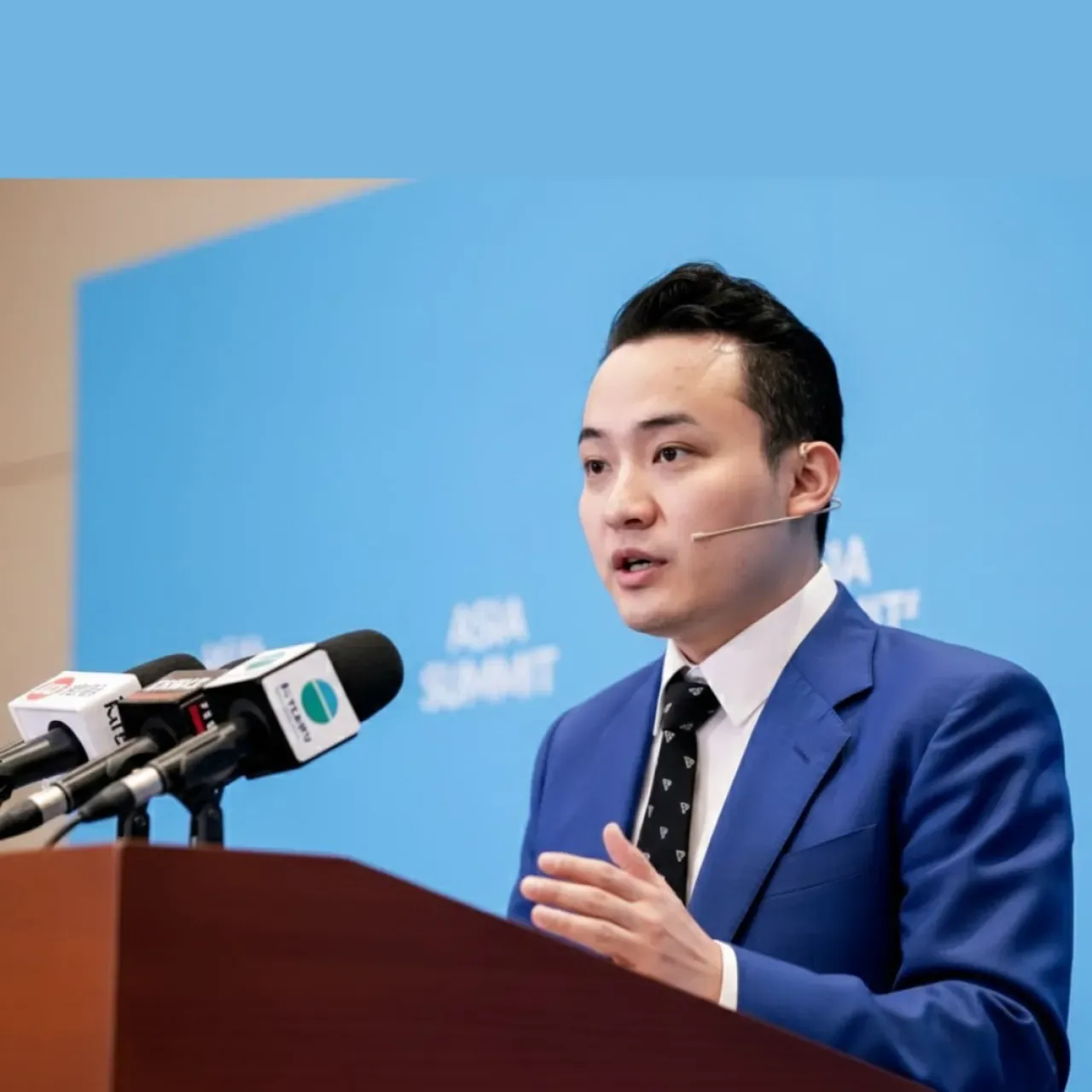 Justin Sun, Hong Kong'da TUSD Rezervlerinin İddia Edilen Yasa Dışı Kullanımını Açıkladı Justin Sun, Hong Kong'da TUSD Rezervlerinin İddia Edilen Yasa Dışı Kullanımını Açıkladı