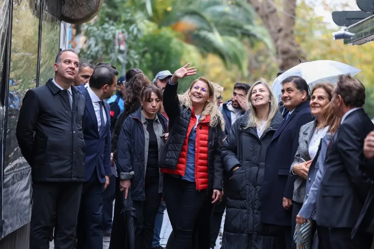 Bakırköy Belediyesi, Yeşilköy'de Mahalle Dinleme Çalışması Yürüttü Bakırköy Belediyesi, Yeşilköy'de Mahalle Dinleme Çalışması Yürüttü