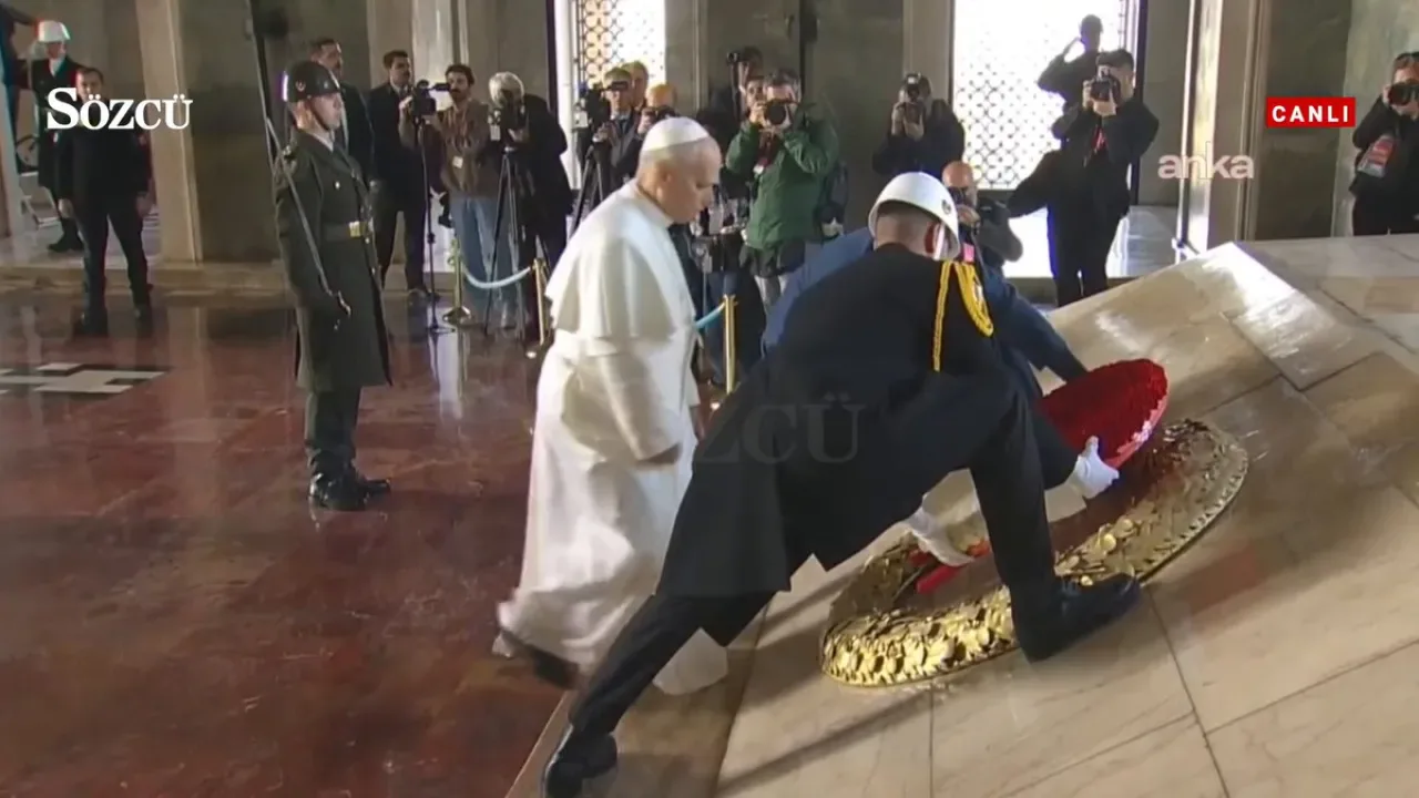 Papa 14. Leo'nun Anıtkabir Ziyareti: Tarihi Buluşma Papa 14. Leo'nun Anıtkabir Ziyareti: Tarihi Buluşma