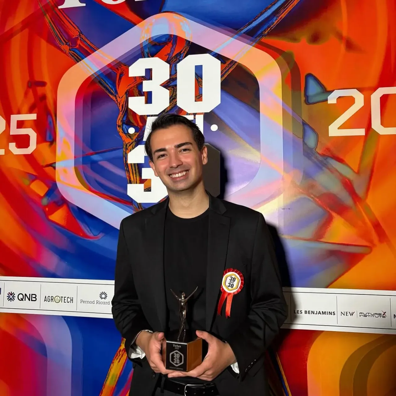 Forbes 30 Under 30 Listesindeki Genç Yetenek: Lider Kara'nın Başarı Hikayesi Forbes 30 Under 30 Listesindeki Genç Yetenek: Lider Kara'nın Başarı Hikayesi