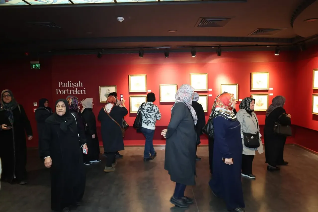 Çekmeköylü Kadınlar Tarih ve Kültür Gezisiyle Sosyalleşti Çekmeköylü Kadınlar Tarih ve Kültür Gezisiyle Sosyalleşti