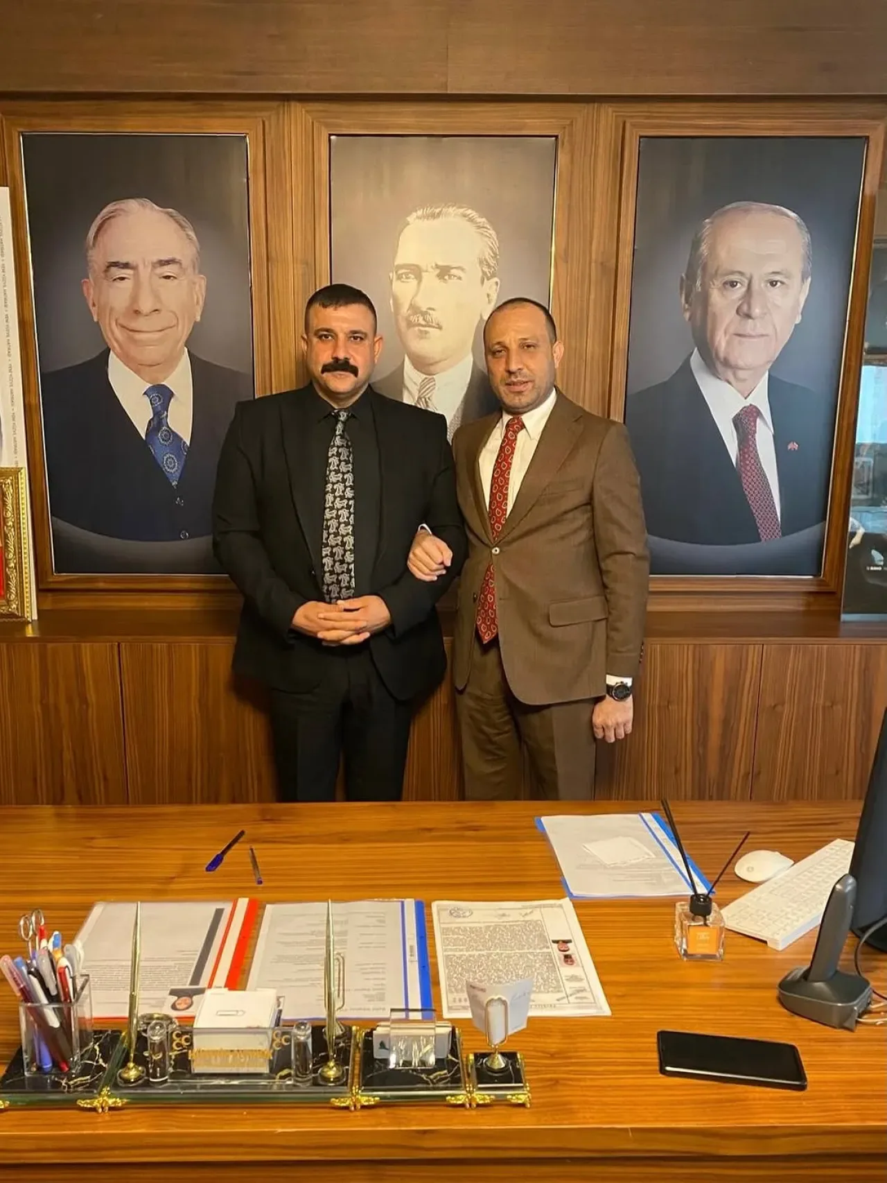 MHP Yenimahalle İlçe Başkanı Hüseyin ALTINOK, İş İnsanı Serhun DORMANLI'yı Ağırladı MHP Yenimahalle İlçe Başkanı Hüseyin ALTINOK, İş İnsanı Serhun DORMANLI'yı Ağırladı