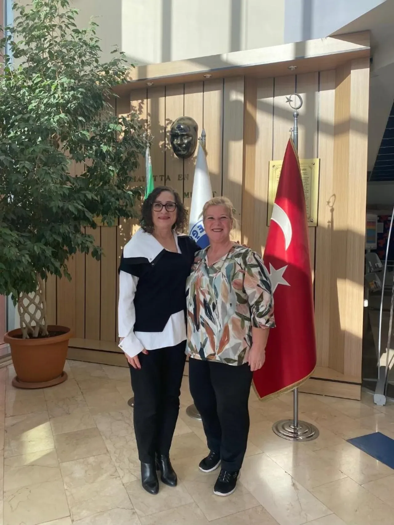 İstanbul Okan Üniversitesi'nden 20 Kasım Çocuk Hakları Günü'nde Anlamlı Etkinlik İstanbul Okan Üniversitesi'nden 20 Kasım Çocuk Hakları Günü'nde Anlamlı Etkinlik