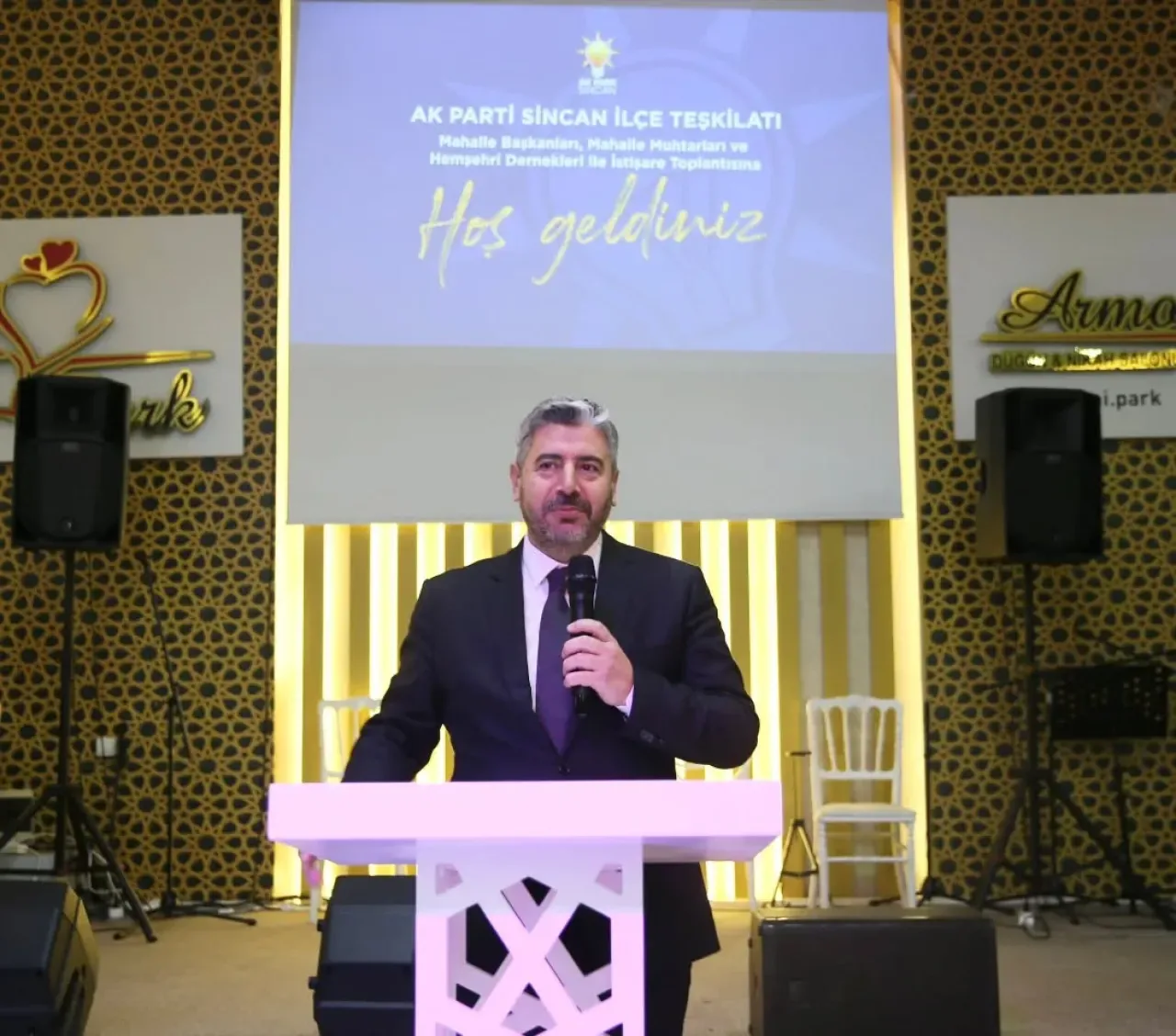 AK Parti Sincan'da Yerel Dinamiklerle İstişare Toplantısı AK Parti Sincan'da Yerel Dinamiklerle İstişare Toplantısı