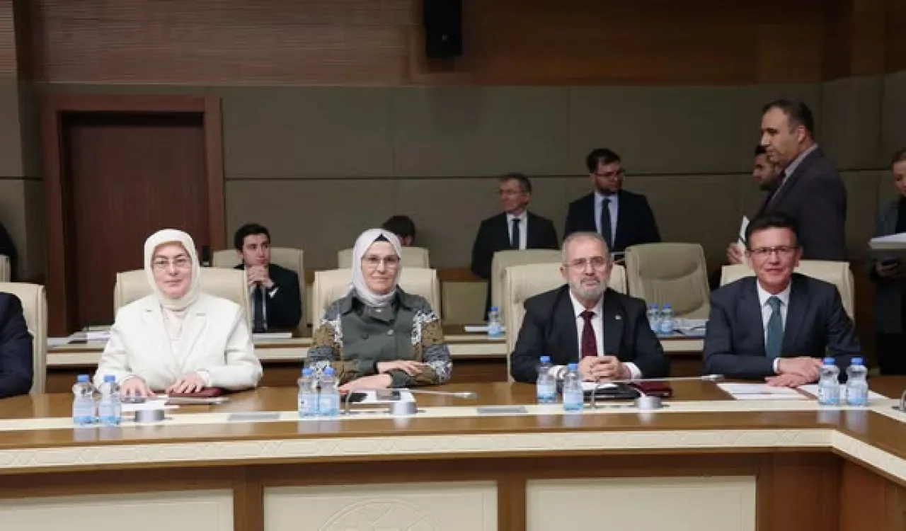 AK Partili Atay Uslu, Karma Komisyon'da Kamu Denetçisi Seçimini Değerlendirdi AK Partili Atay Uslu, Karma Komisyon'da Kamu Denetçisi Seçimini Değerlendirdi