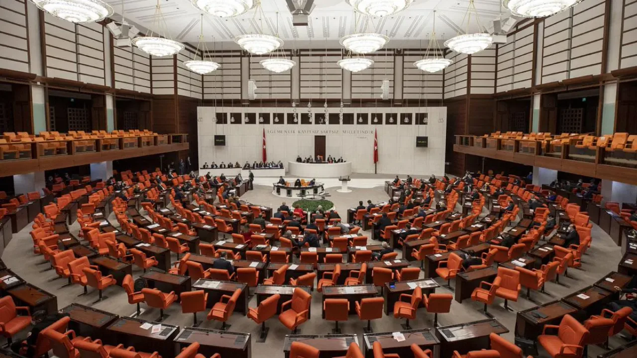 Türkiye'de Yargı Reformu: Ceza İnfazında Yeni Düzenlemeler Türkiye'de Yargı Reformu: Ceza İnfazında Yeni Düzenlemeler