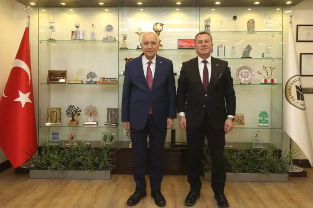 Nizip Belediye Başkanı Ali Doğan, Ankara'da Önemli Görüşmeler Gerçekleştirdi Nizip Belediye Başkanı Ali Doğan, Ankara'da Önemli Görüşmeler Gerçekleştirdi