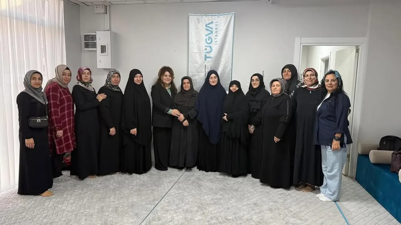 AK Parti Bahçelievler Kadın Kolları, TÜGVA Temsilciliği'ni Ziyaret Etti AK Parti Bahçelievler Kadın Kolları, TÜGVA Temsilciliği'ni Ziyaret Etti