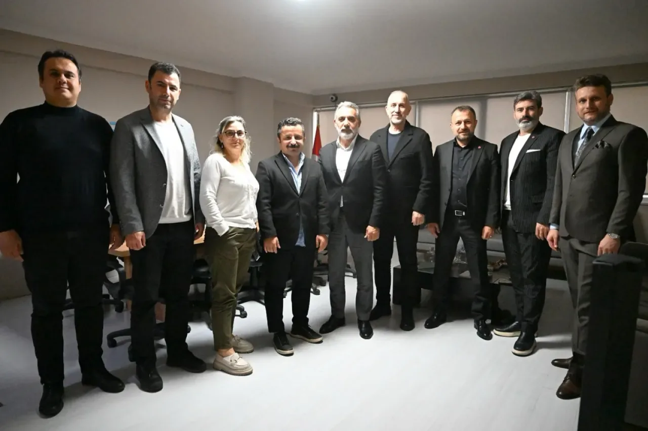 Bursa Ticaret ve Sanayi Odası'ndan Nilüfer Ticaret Merkezi'ne İş Birliği Ziyareti Bursa Ticaret ve Sanayi Odası'ndan Nilüfer Ticaret Merkezi'ne İş Birliği Ziyareti