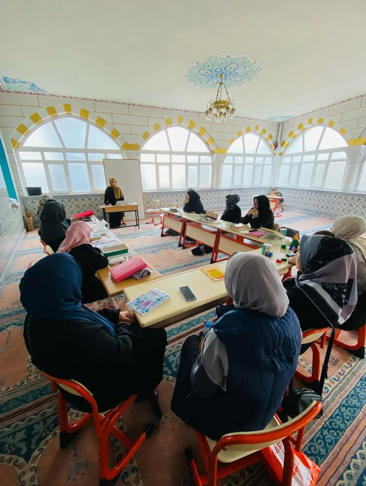 Bayrampaşa'da Dünya KOAH Günü'nde Yunus Emre Camii'nde Sağlık Eğitimi Bayrampaşa'da Dünya KOAH Günü'nde Yunus Emre Camii'nde Sağlık Eğitimi