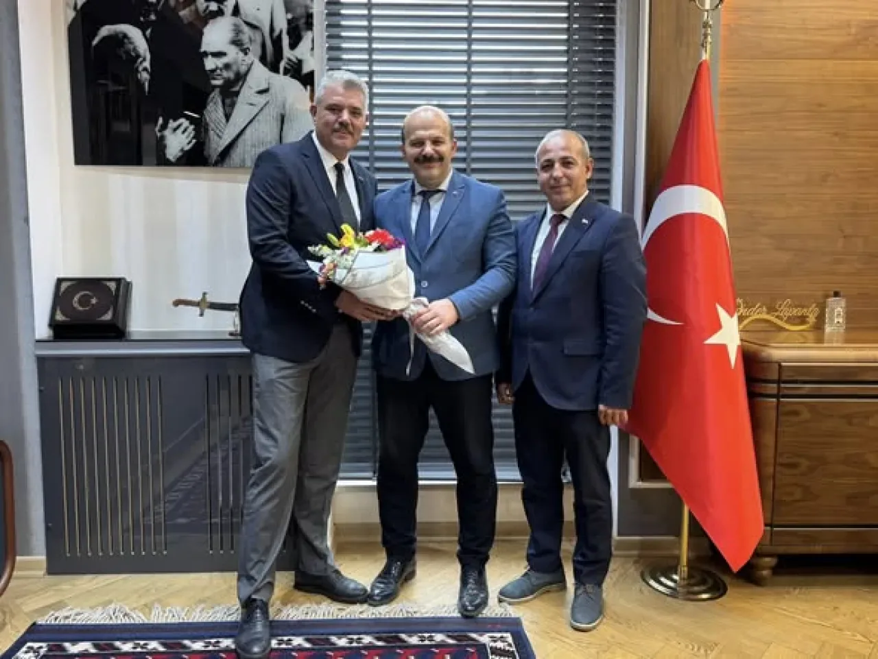 İvrindi'de Coğrafi İşaretli Kelle Peyniri Tanıtımı ve İş Birliği Ziyareti İvrindi'de Coğrafi İşaretli Kelle Peyniri Tanıtımı ve İş Birliği Ziyareti