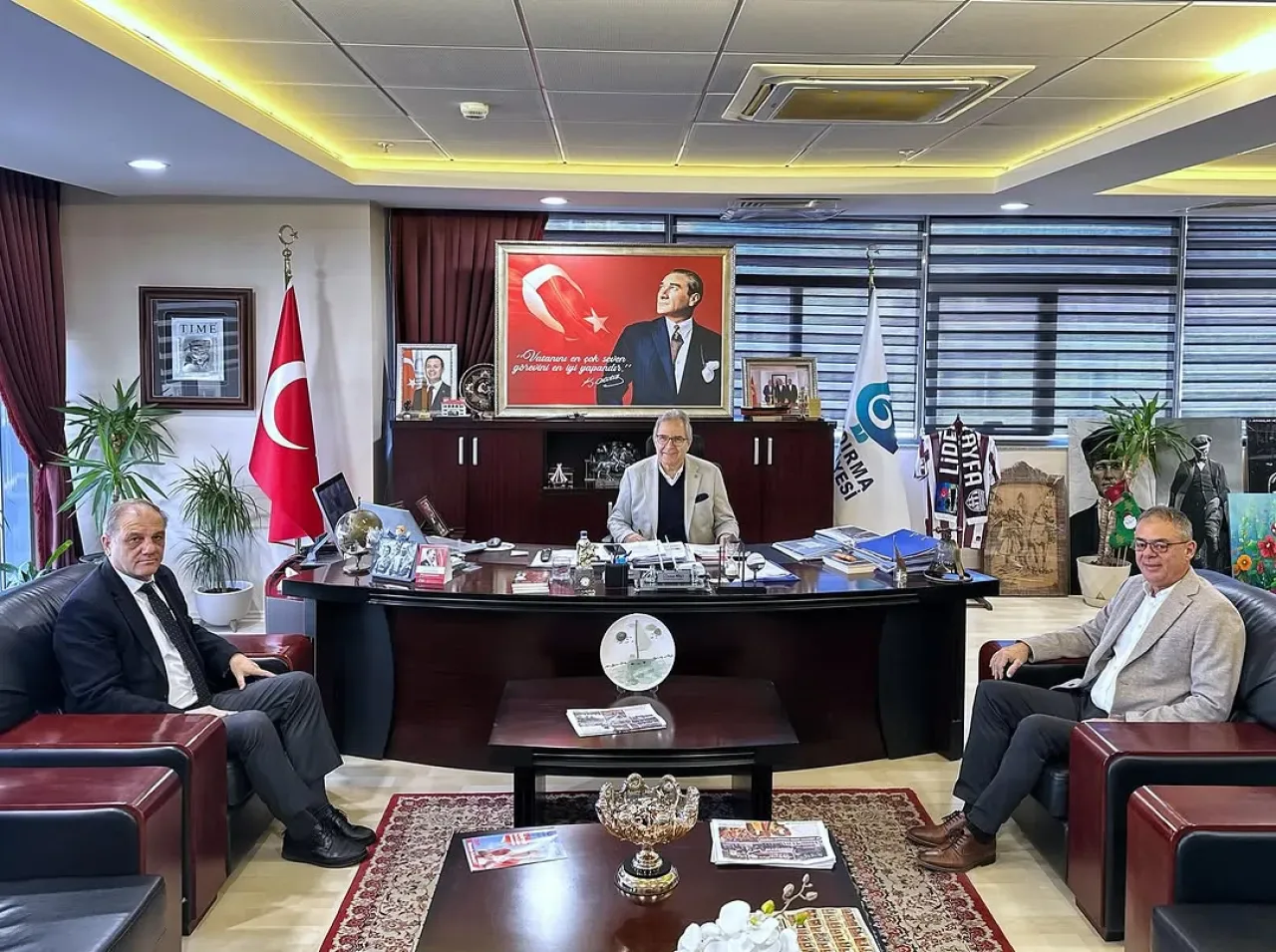 Bandırma Belediyesi'nde Kurum Temsilcileri ve Hemşehriler Ağırlandı Bandırma Belediyesi'nde Kurum Temsilcileri ve Hemşehriler Ağırlandı