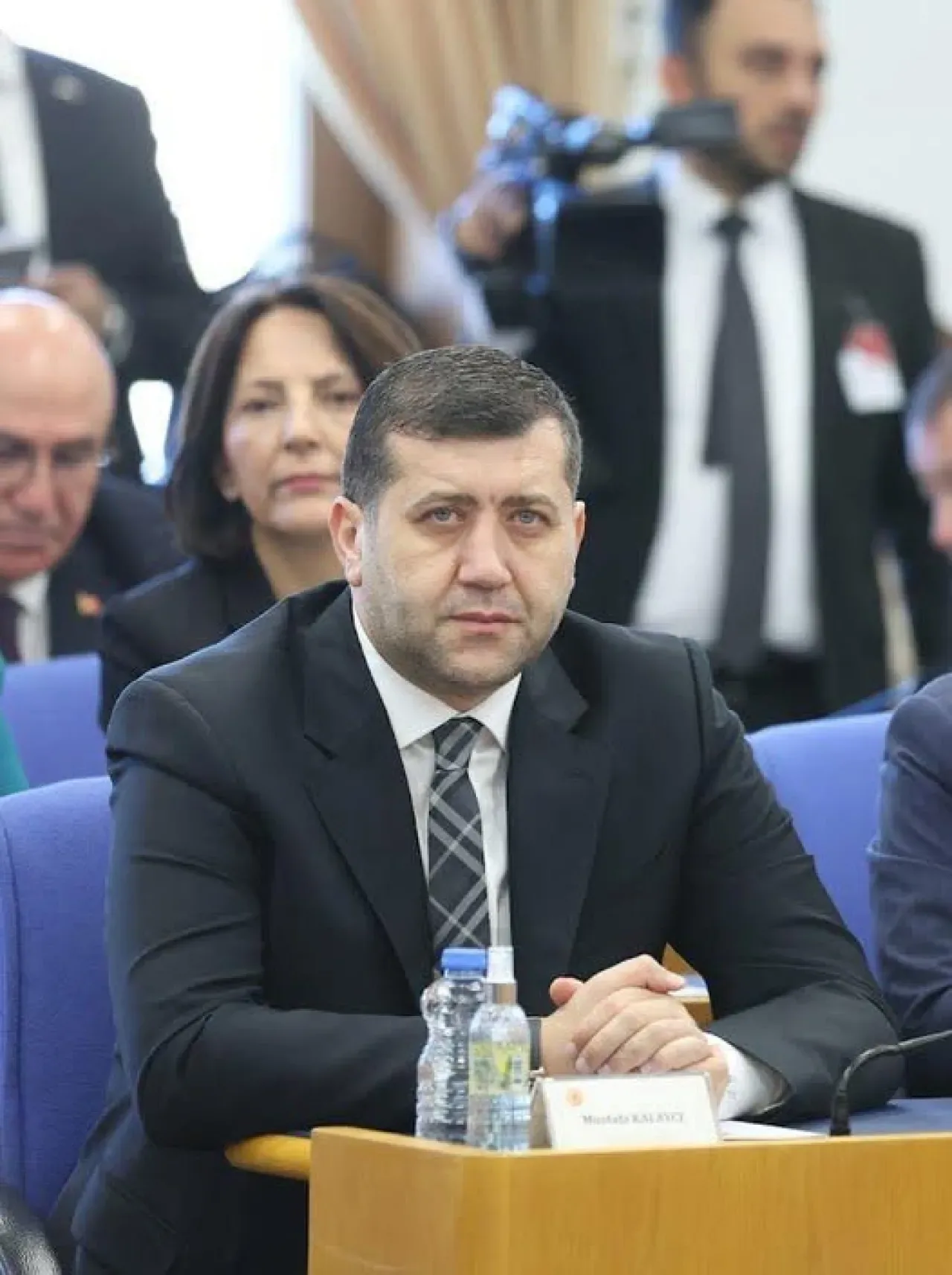 MHP Kayseri Milletvekili Baki Ersoy'dan Hayırlı Cumalar Mesajı MHP Kayseri Milletvekili Baki Ersoy'dan Hayırlı Cumalar Mesajı