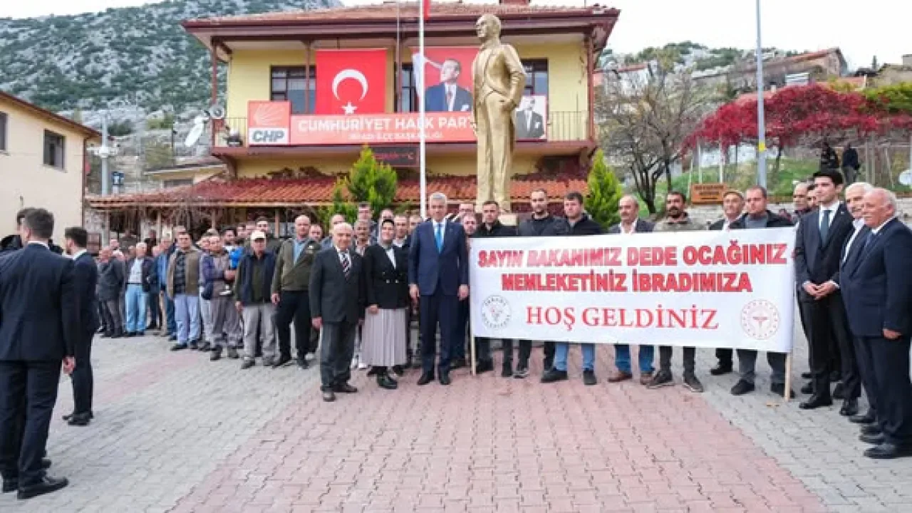 Sağlık Bakanı Memişoğlu, Dede Ocağı İbradı'da Sağlık Bakanı Memişoğlu, Dede Ocağı İbradı'da