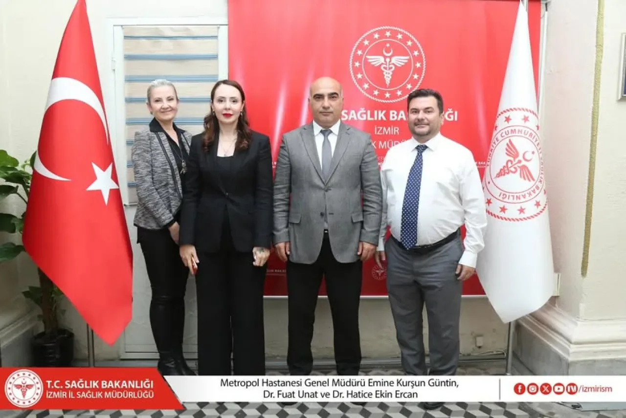 İzmir Metropol Hastanesi Yönetimi, İl Sağlık Müdürü Doç. Dr. Ayhan Kul'u Ziyaret Etti İzmir Metropol Hastanesi Yönetimi, İl Sağlık Müdürü Doç. Dr. Ayhan Kul'u Ziyaret Etti