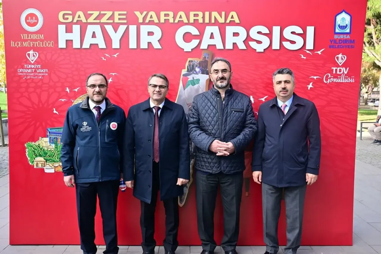 Bursa'da Hayır Çarşısından Elde Edilen Gelir Gazze'ye Bağışlanacak Bursa'da Hayır Çarşısından Elde Edilen Gelir Gazze'ye Bağışlanacak