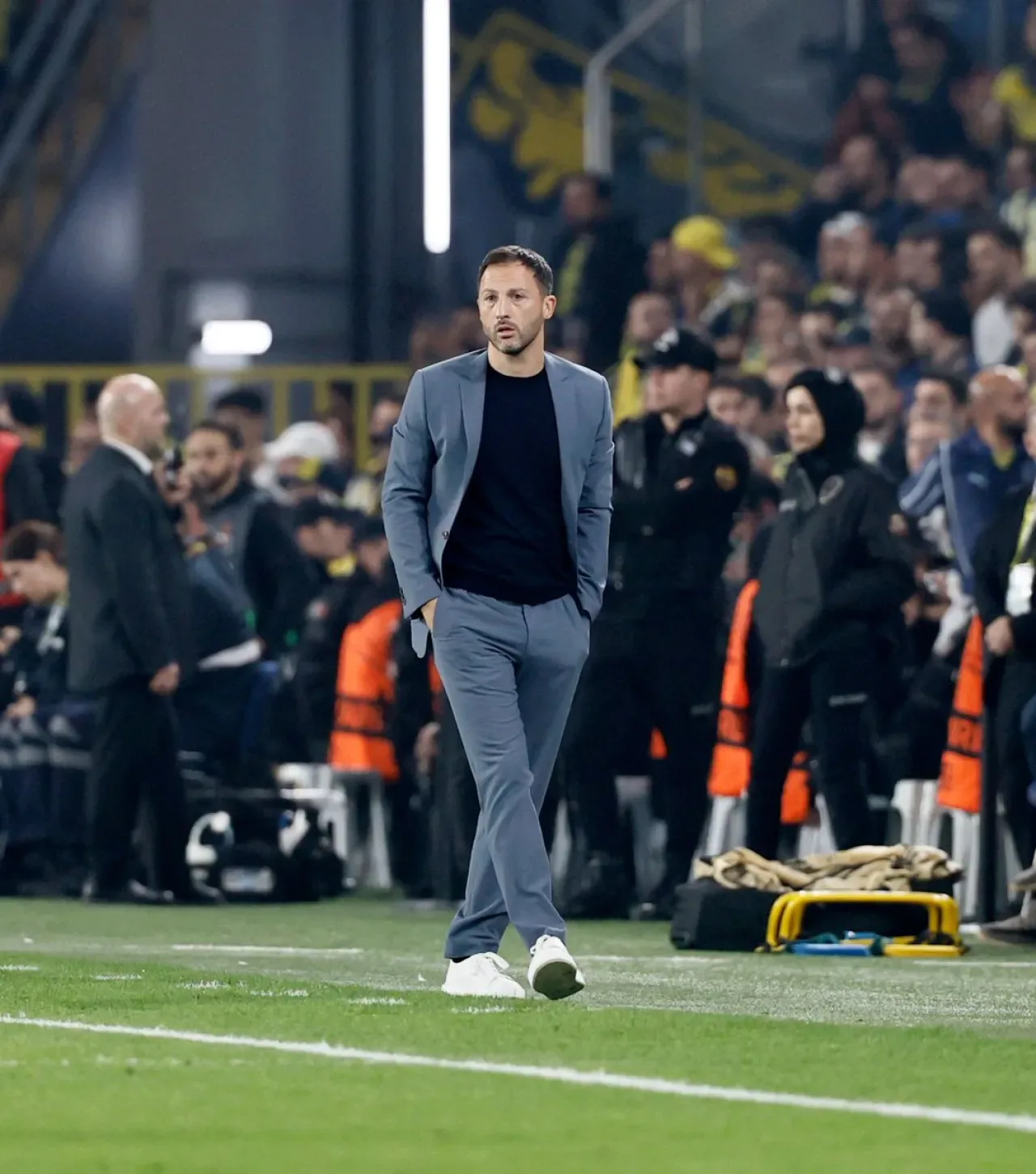 Fenerbahçe'nin Teknik Direktörü Domenico Tedesco Maç Sonrası Açıklamalarını Yaptı Fenerbahçe'nin Teknik Direktörü Domenico Tedesco Maç Sonrası Açıklamalarını Yaptı
