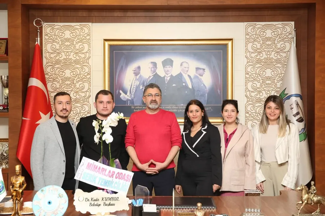 Serik Belediyesi ve Mimarlar Odası İş Birliği Görüşmesi Serik Belediyesi ve Mimarlar Odası İş Birliği Görüşmesi
