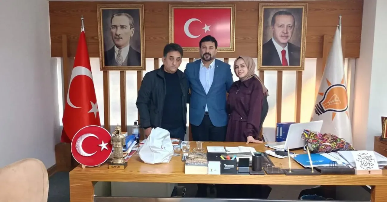 Muratpaşa AK Parti İlçe Başkanı Tuncay Hayta Hemşehrileri Tarafından Ziyaret Edildi Muratpaşa AK Parti İlçe Başkanı Tuncay Hayta Hemşehrileri Tarafından Ziyaret Edildi
