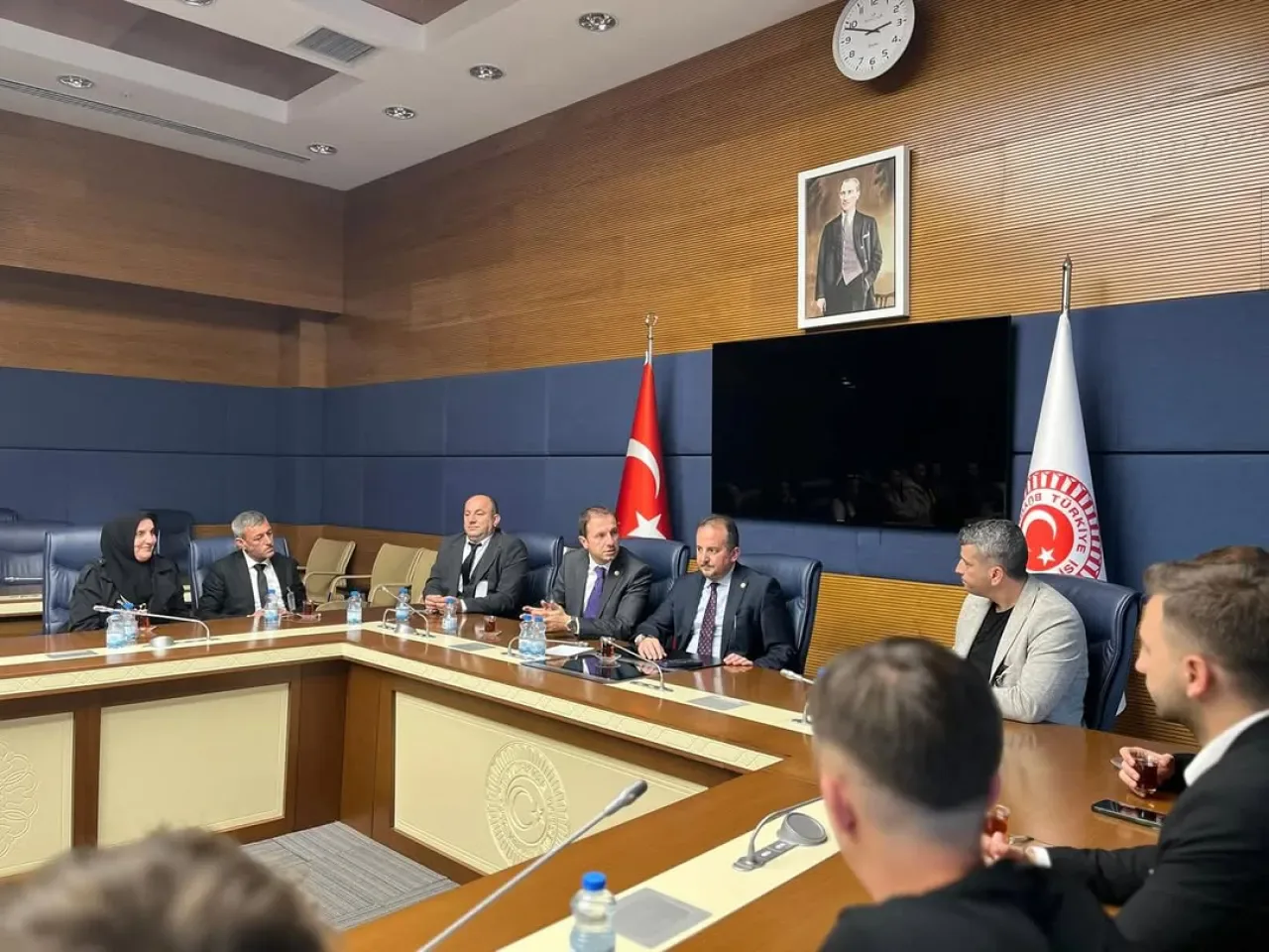 Bursa Rumeliler Halk Dansları Derneği, TBMM'de Ağırlandı Bursa Rumeliler Halk Dansları Derneği, TBMM'de Ağırlandı