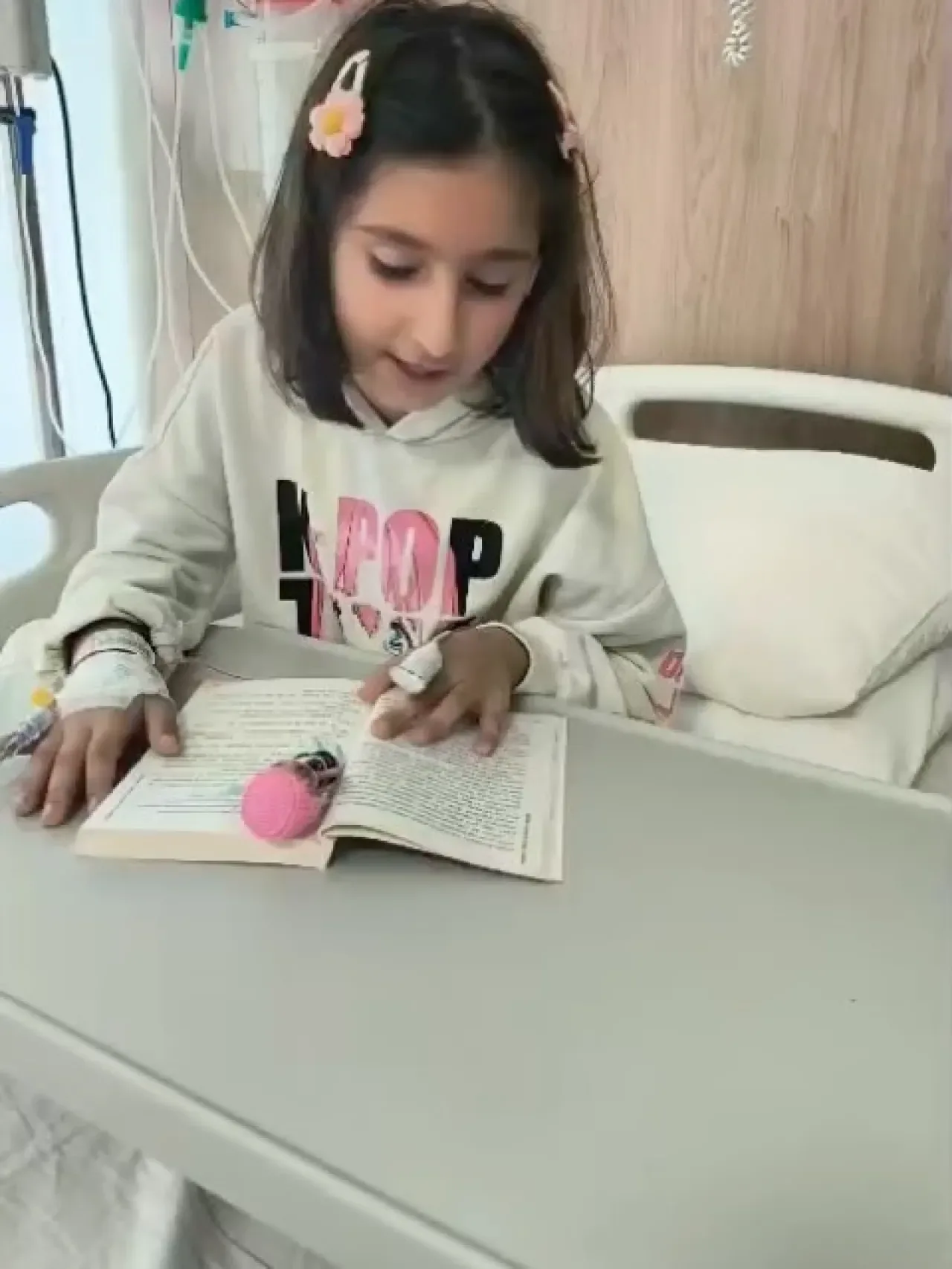 Fatih Çapa Hastane Sınıfı Öğrencilerinden "Dilimizin Zenginlikleri" Projesi Fatih Çapa Hastane Sınıfı Öğrencilerinden "Dilimizin Zenginlikleri" Projesi