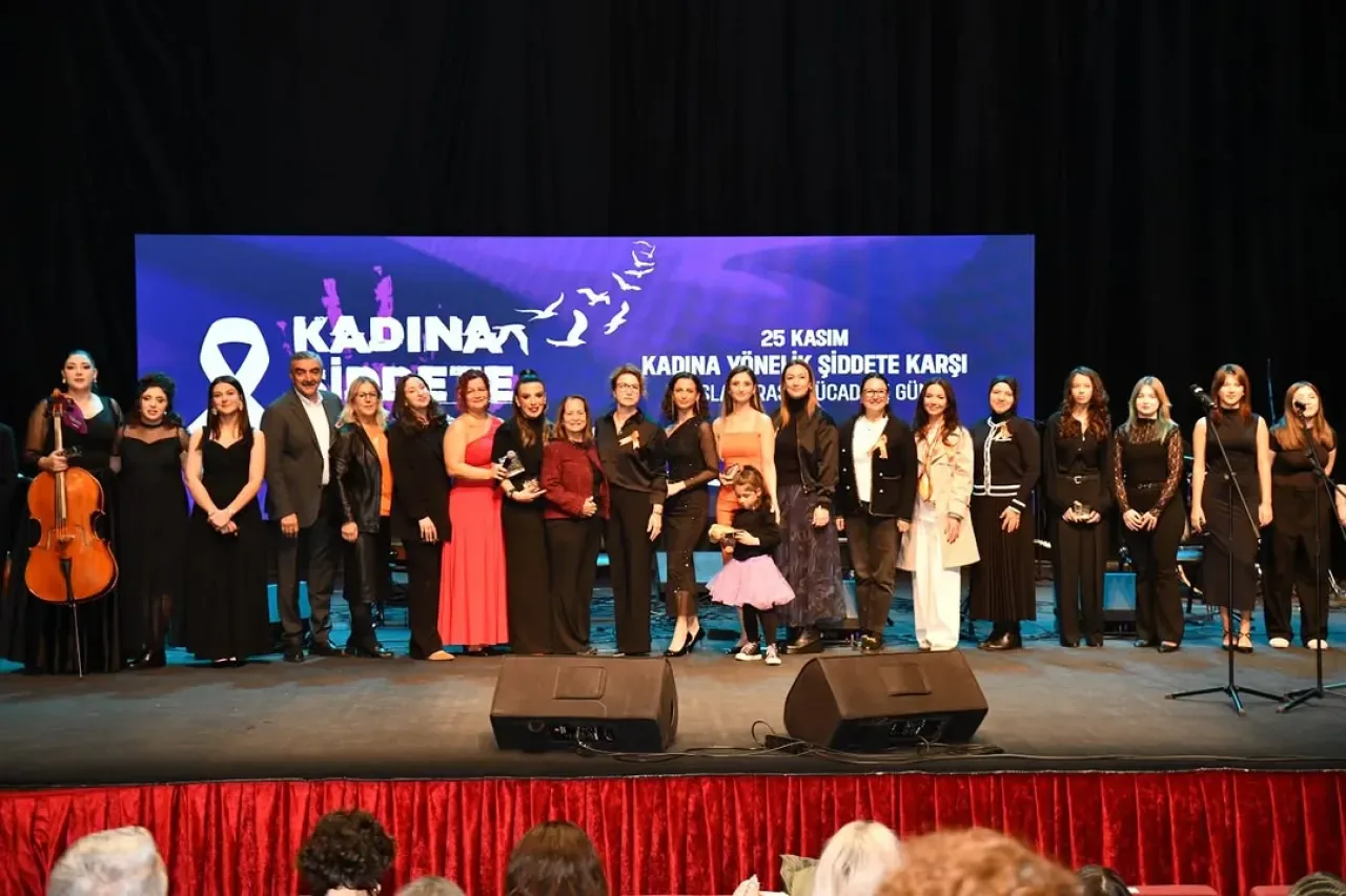 Balıkesir'de 25 Kasım'da Kadına Yönelik Şiddetle Mücadele İçin Özel Konser Balıkesir'de 25 Kasım'da Kadına Yönelik Şiddetle Mücadele İçin Özel Konser