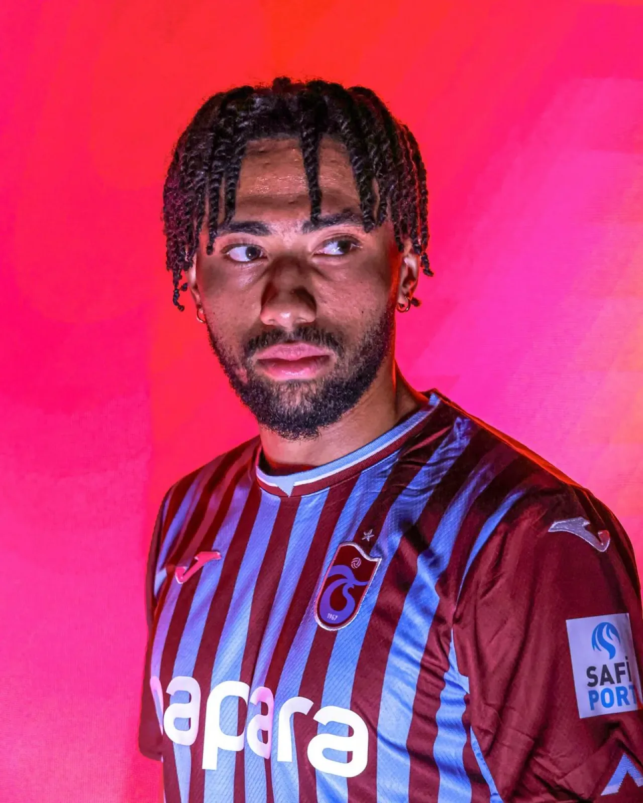 Fransız Futbol Hakemi Tim Jabol Folcarelli: Türkiye'de Hakemlerin Gündem Olması Bir Sorun Fransız Futbol Hakemi Tim Jabol Folcarelli: Türkiye'de Hakemlerin Gündem Olması Bir Sorun