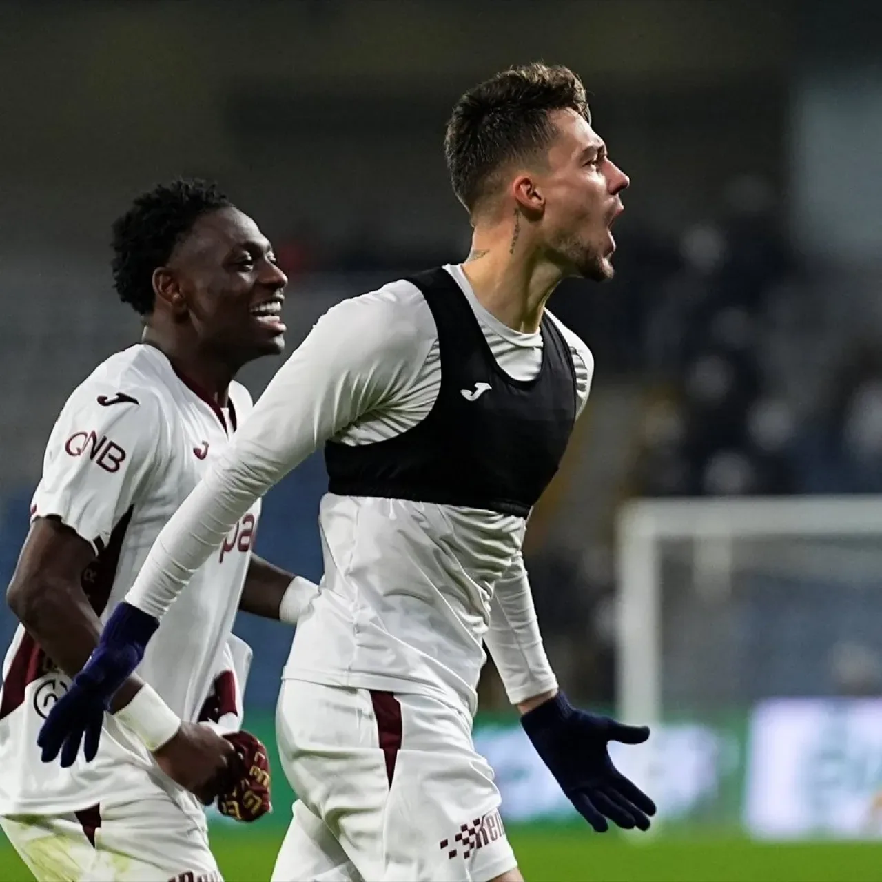 Ernest Muci: "Trabzonspor'da Mutluyum, Burada Devam Etmek İsterim" Ernest Muci: "Trabzonspor'da Mutluyum, Burada Devam Etmek İsterim"