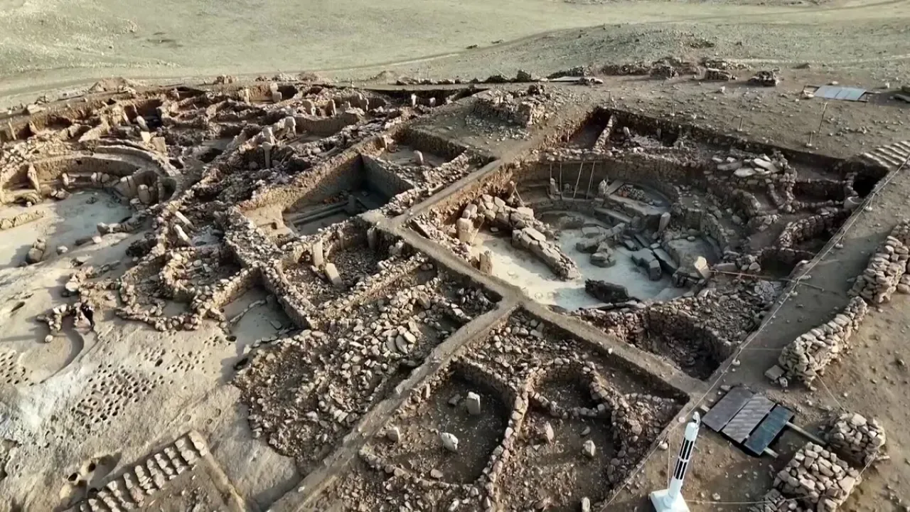 Göbeklitepe'deki Yeni Keşifler İnsanlık Tarihine Işık Tutuyor Göbeklitepe'deki Yeni Keşifler İnsanlık Tarihine Işık Tutuyor