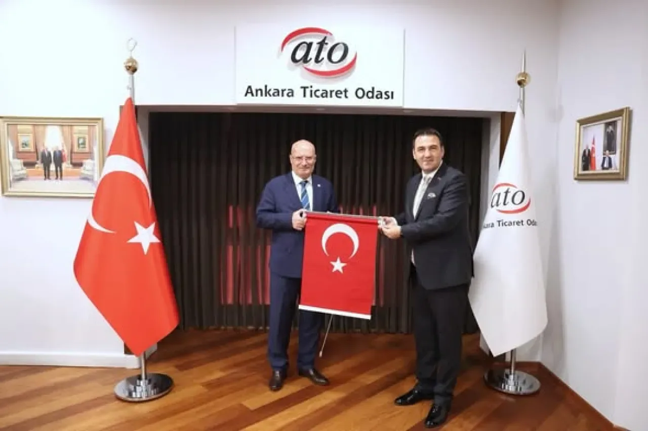 Ankara Ticaret Odası'ndan Sivil Toplum Kuruluşları ile İş Birliği Görüşmesi Ankara Ticaret Odası'ndan Sivil Toplum Kuruluşları ile İş Birliği Görüşmesi