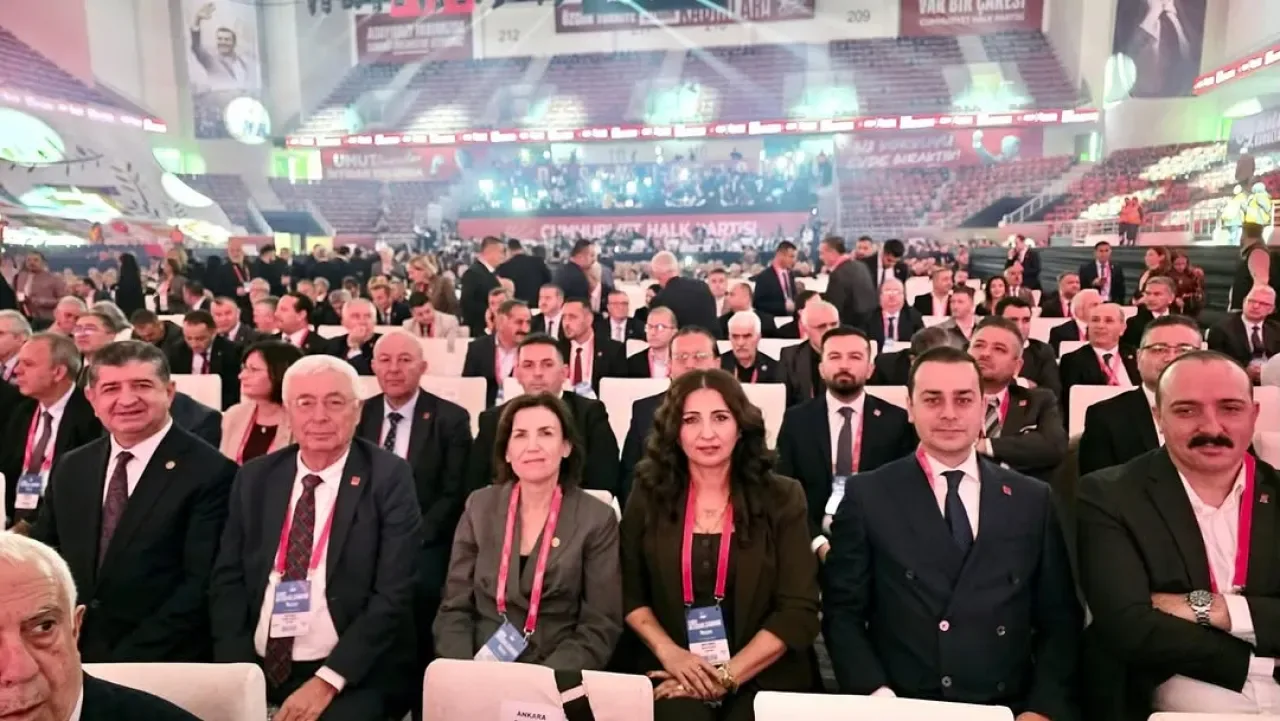 Cumhuriyet Halk Partisi, Özgür Özel Liderliğinde 39. Olağan Kurultay'ını Başlattı Cumhuriyet Halk Partisi, Özgür Özel Liderliğinde 39. Olağan Kurultay'ını Başlattı