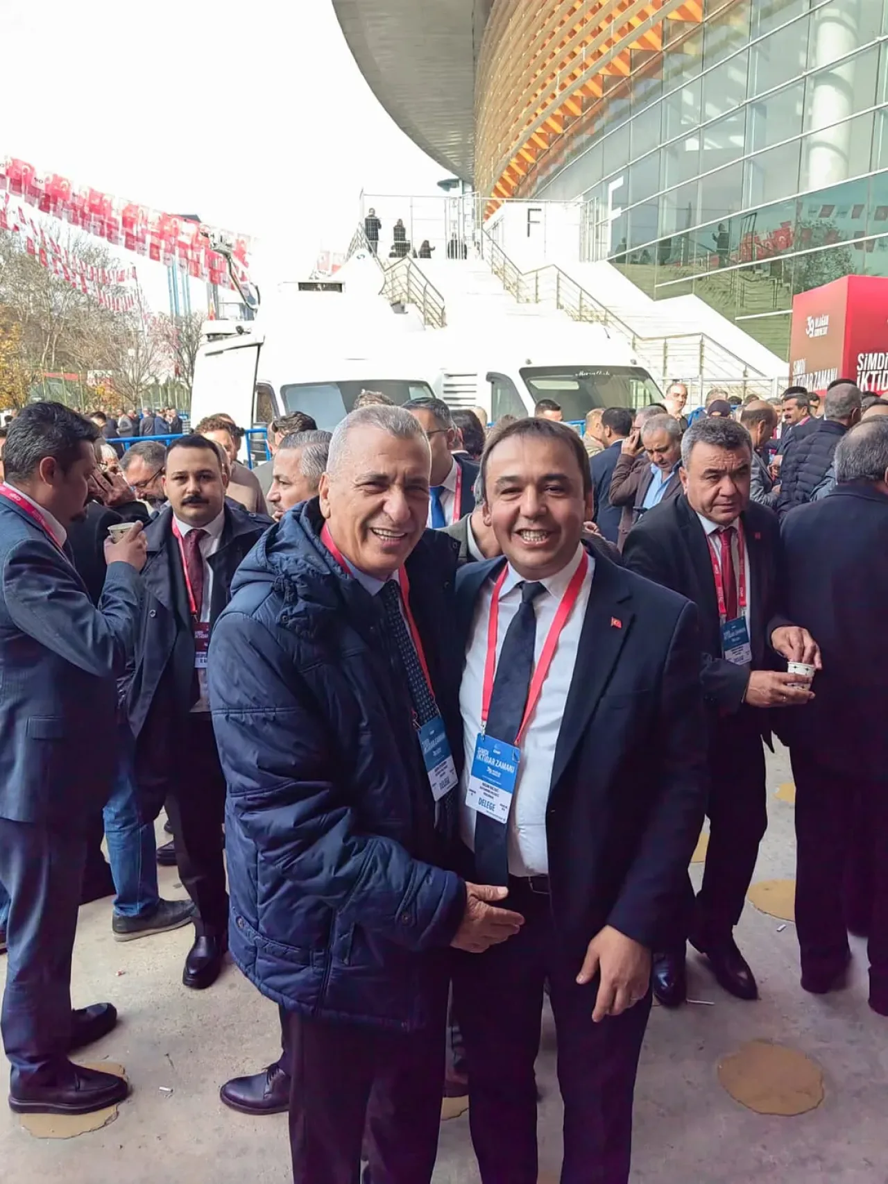 CHP'nin 39. Olağan Kurultayı, Kastamonu ve Gaziantep'ten Temsilcileri Buluşturdu CHP'nin 39. Olağan Kurultayı, Kastamonu ve Gaziantep'ten Temsilcileri Buluşturdu