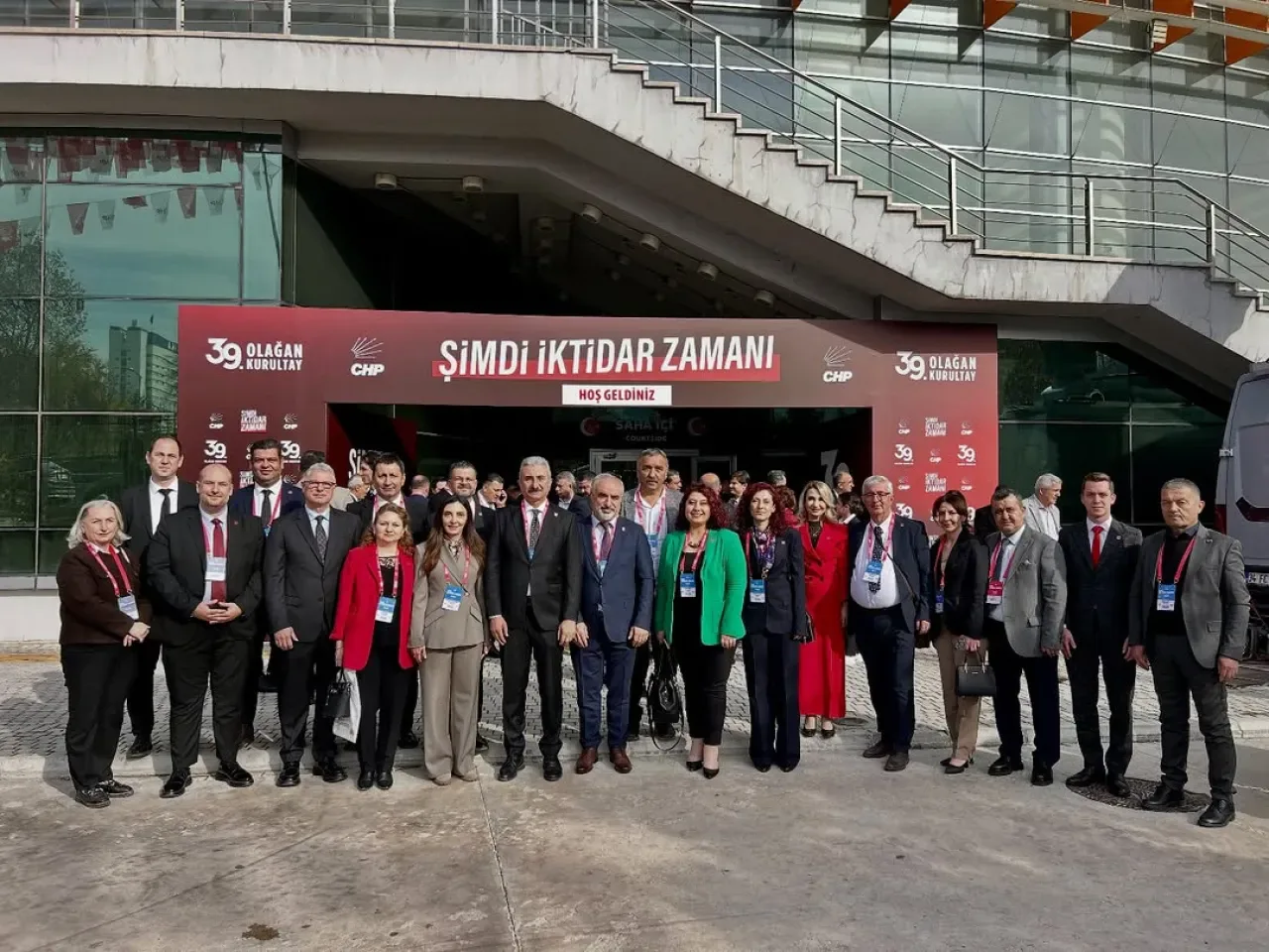 CHP'nin 39. Olağan Kurultayı'nın İlk Gününde Heyecan Dorukta CHP'nin 39. Olağan Kurultayı'nın İlk Gününde Heyecan Dorukta