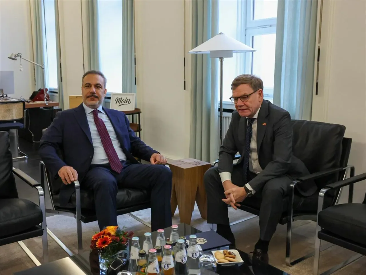 Dışişleri Bakanı Fidan'dan Avrupa Güvenliği ve Türkiye-AB İlişkileri Açıklaması Dışişleri Bakanı Fidan'dan Avrupa Güvenliği ve Türkiye-AB İlişkileri Açıklaması