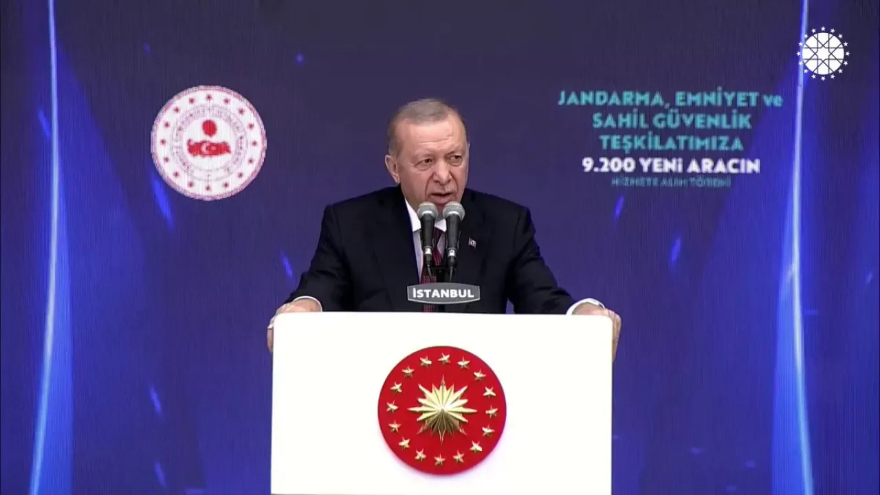 Emniyet, Jandarma ve Sahil Güvenlik'e 9.200 Yeni Araç Teslim Edildi Emniyet, Jandarma ve Sahil Güvenlik'e 9.200 Yeni Araç Teslim Edildi