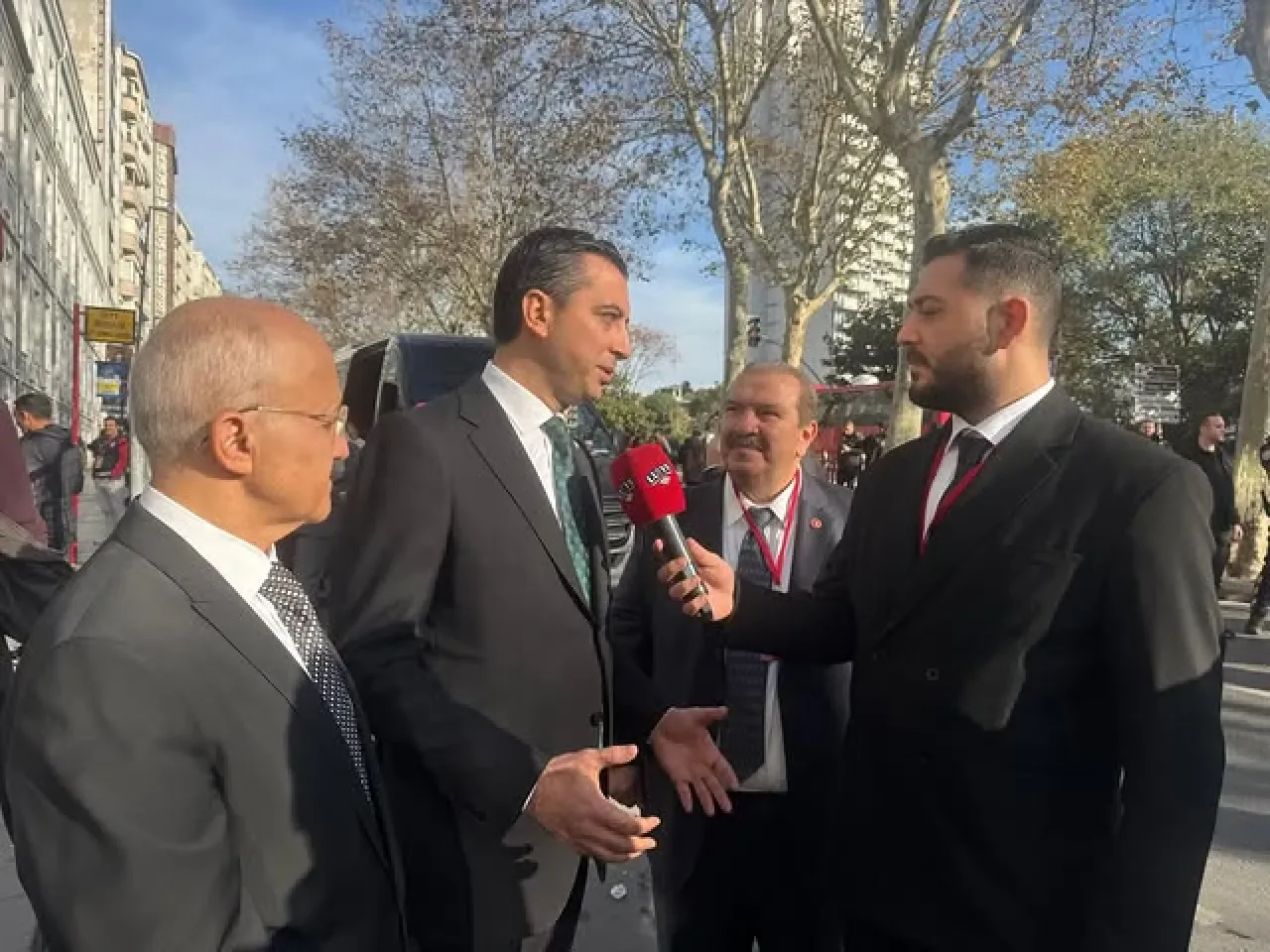 Şişli AK Parti İlçe Başkanı, Papa XIV. Leo'nun Dini Toplantısına Katıldı Şişli AK Parti İlçe Başkanı, Papa XIV. Leo'nun Dini Toplantısına Katıldı