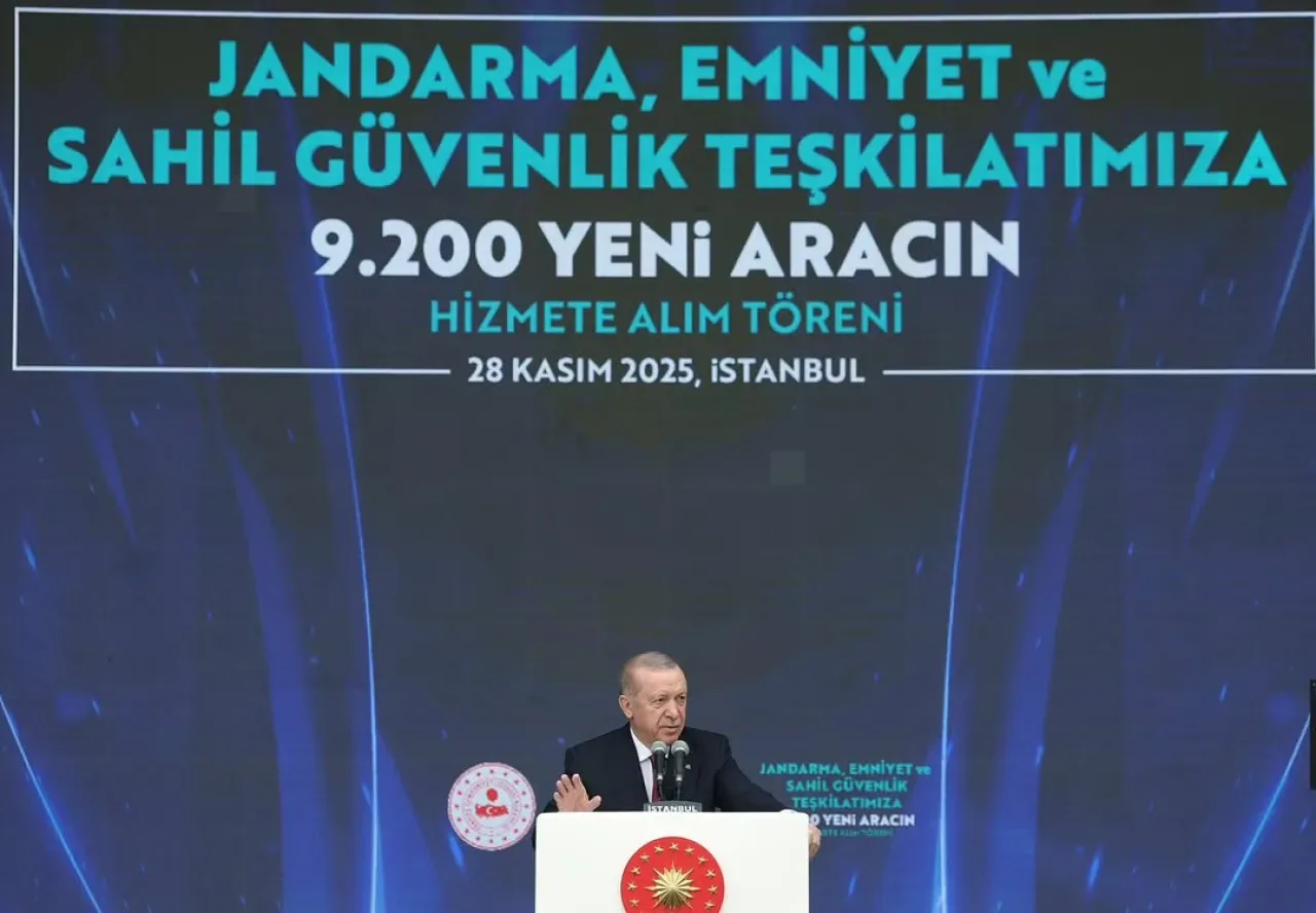 Türk Güvenlik Güçlerine 9 Bin 200 Yeni Araç Teslim Edildi Türk Güvenlik Güçlerine 9 Bin 200 Yeni Araç Teslim Edildi