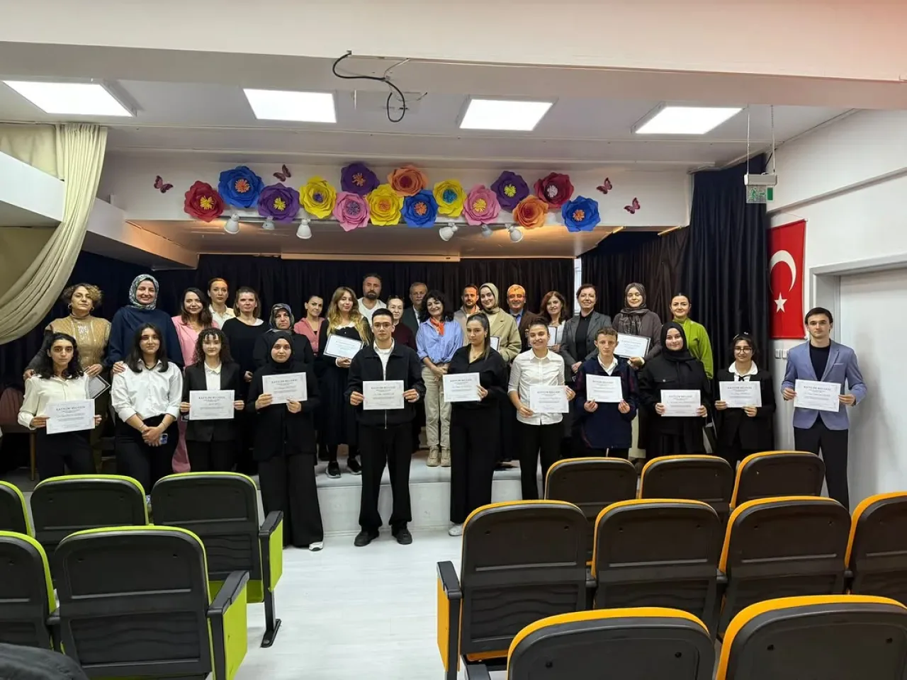 Beylikdüzü'nde Hitabet Yarışması'nın Birincisi Belli Oldu Beylikdüzü'nde Hitabet Yarışması'nın Birincisi Belli Oldu