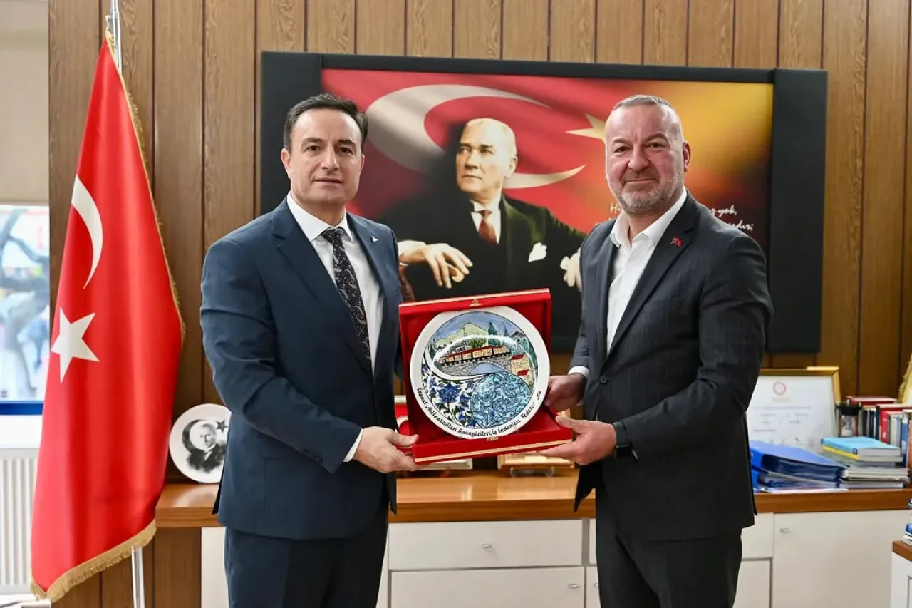 Bursa Karacabey Belediye Başkanı Fatih Karabatı, İMSİAD Yönetimini Ağırladı Bursa Karacabey Belediye Başkanı Fatih Karabatı, İMSİAD Yönetimini Ağırladı