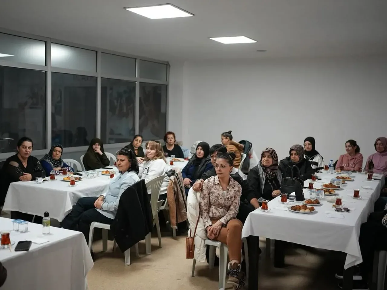 Etimesgut Belediyesi, Kadınlarla Buluşarak Mahalle Taleplerini Dinledi Etimesgut Belediyesi, Kadınlarla Buluşarak Mahalle Taleplerini Dinledi